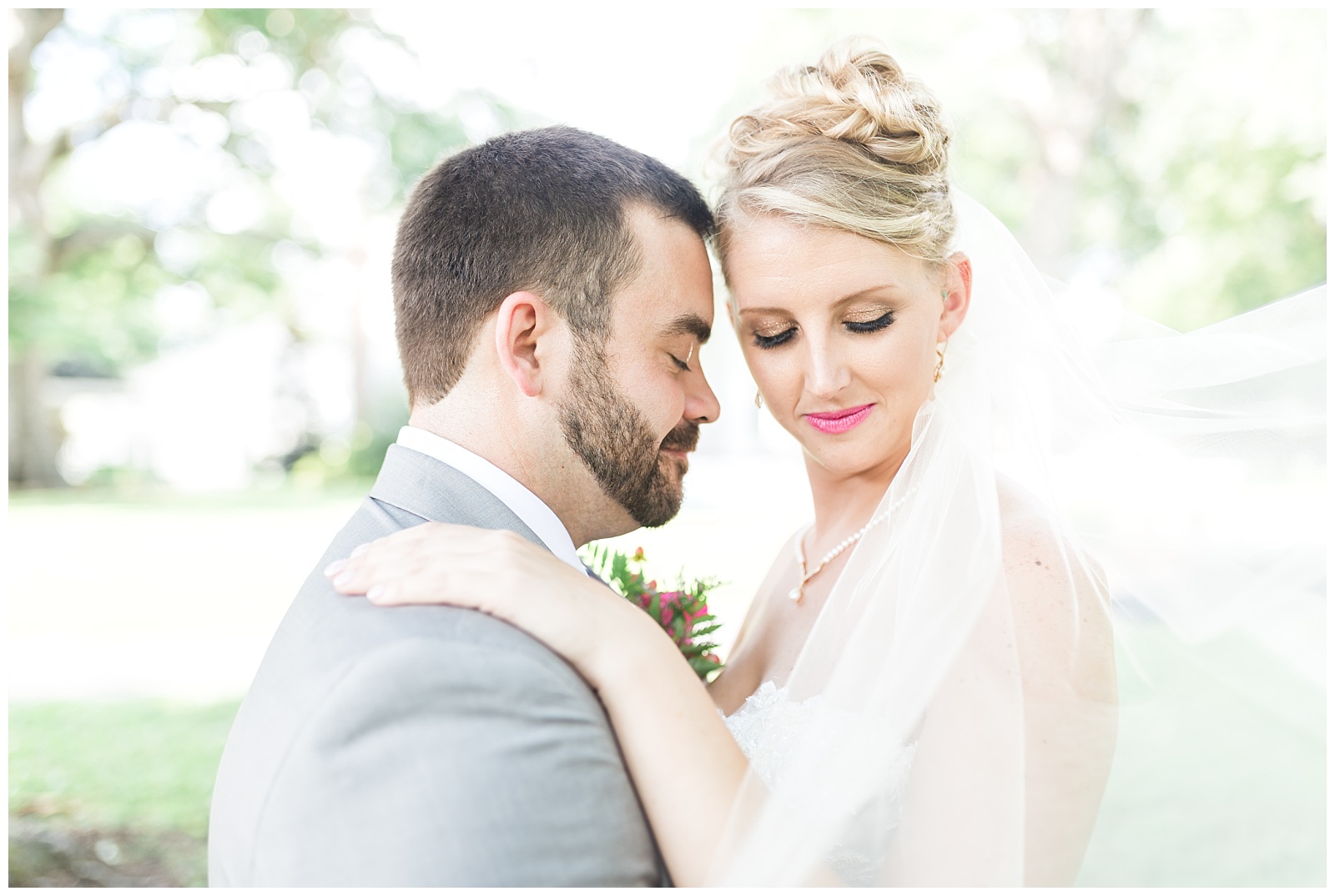 Courtney Matt A Colorful Summer Wedding  at Twin Oaks 