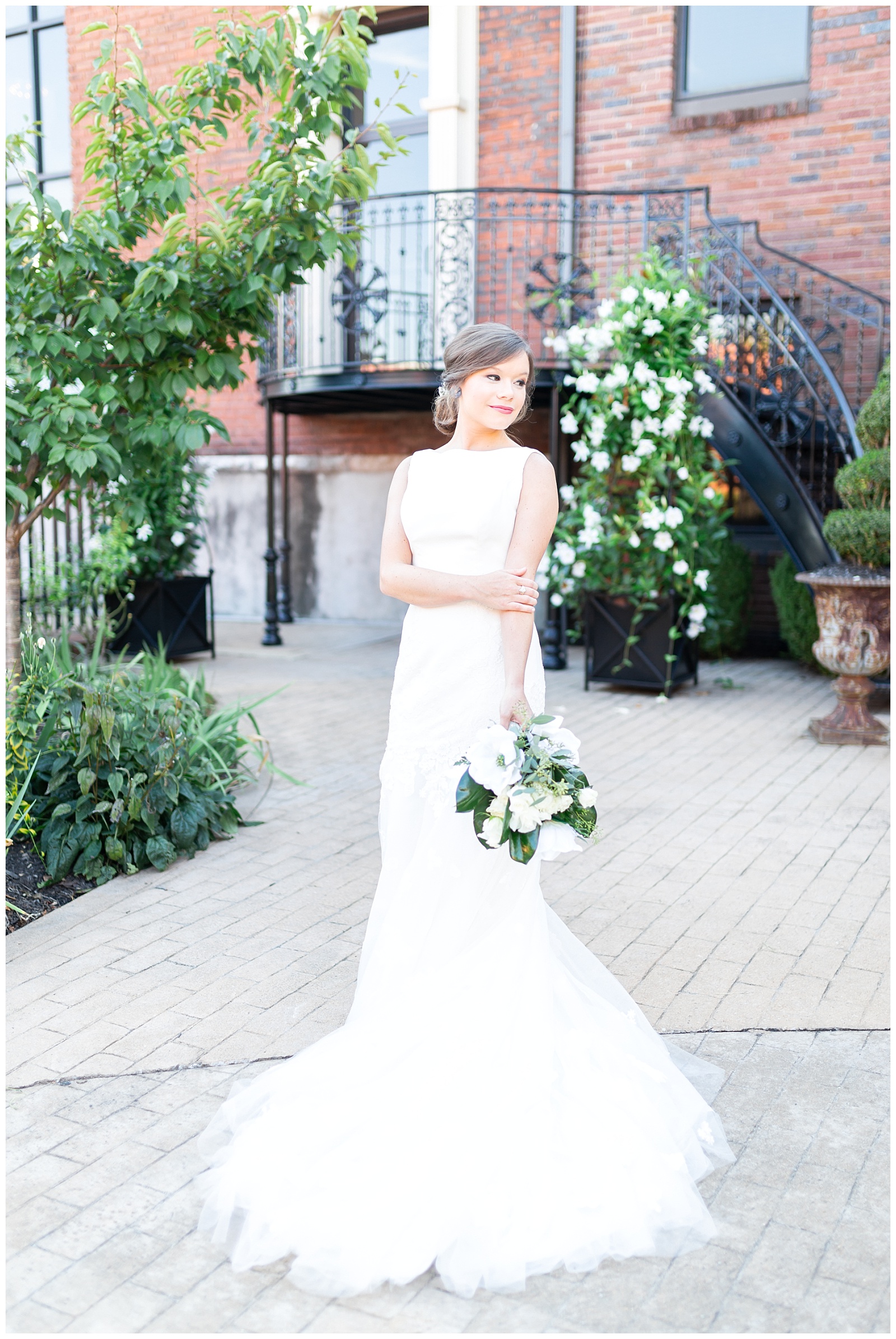 Aeneas Building Wedding